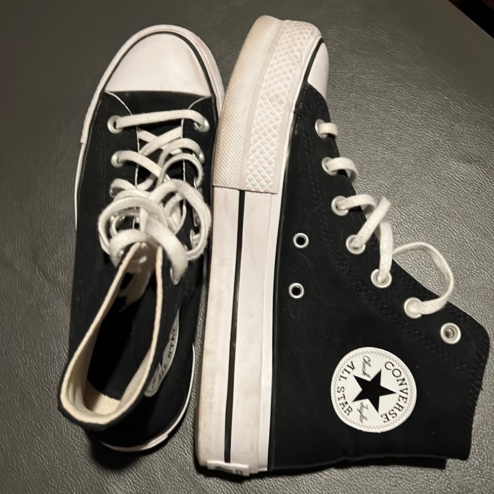 Platform converse
